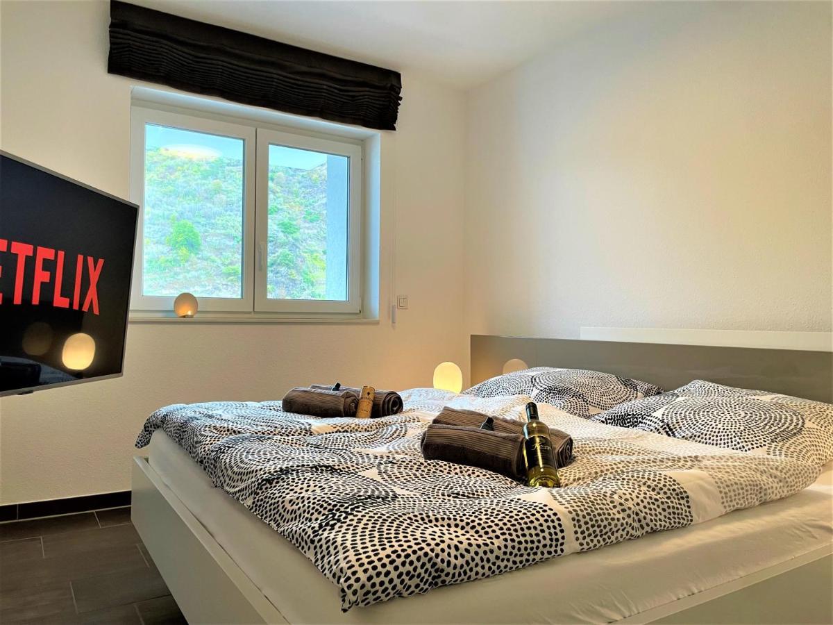 Moselpromenade Villa Moselufer, Panorama&Burg Cochem Blick, Netflix, Balkon Exteriör bild